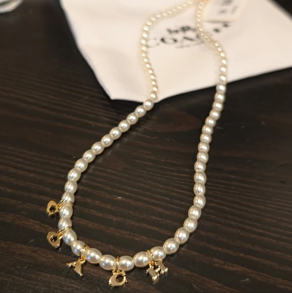 Coach Charms Pearl Cubic Zirconia Necklace + Dust Bag Nwt ❤️ - Picture 9 of 9
